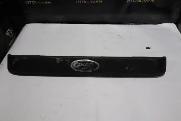 FORD TRANSİT 100 L-S-V ÇIKMA PARÇA  V184 ARKA BAGAJ DIŞ PLASTİK